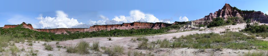 cirque rouge près de Majunga